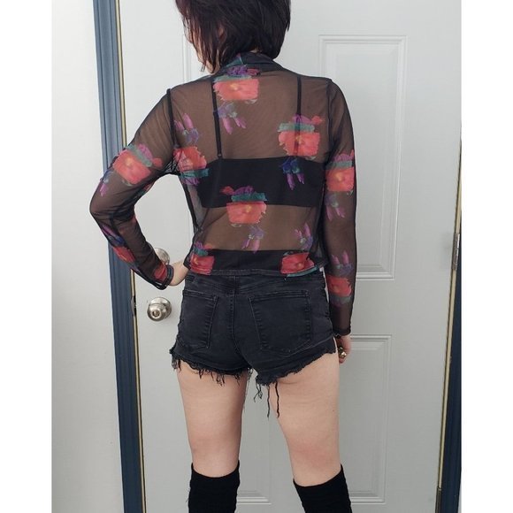 Nasty Gal Sheer Floral Cropped Shirt - Picture 3 of 4